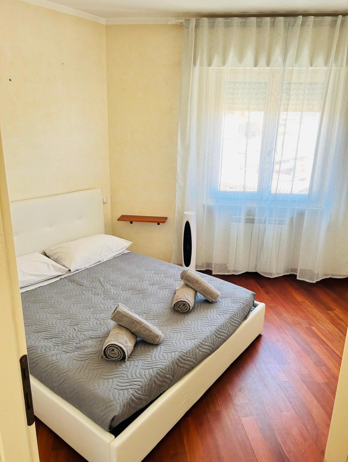 Sunny Rooftop Loft With Gorgeous Views Of Olbia Exterior photo